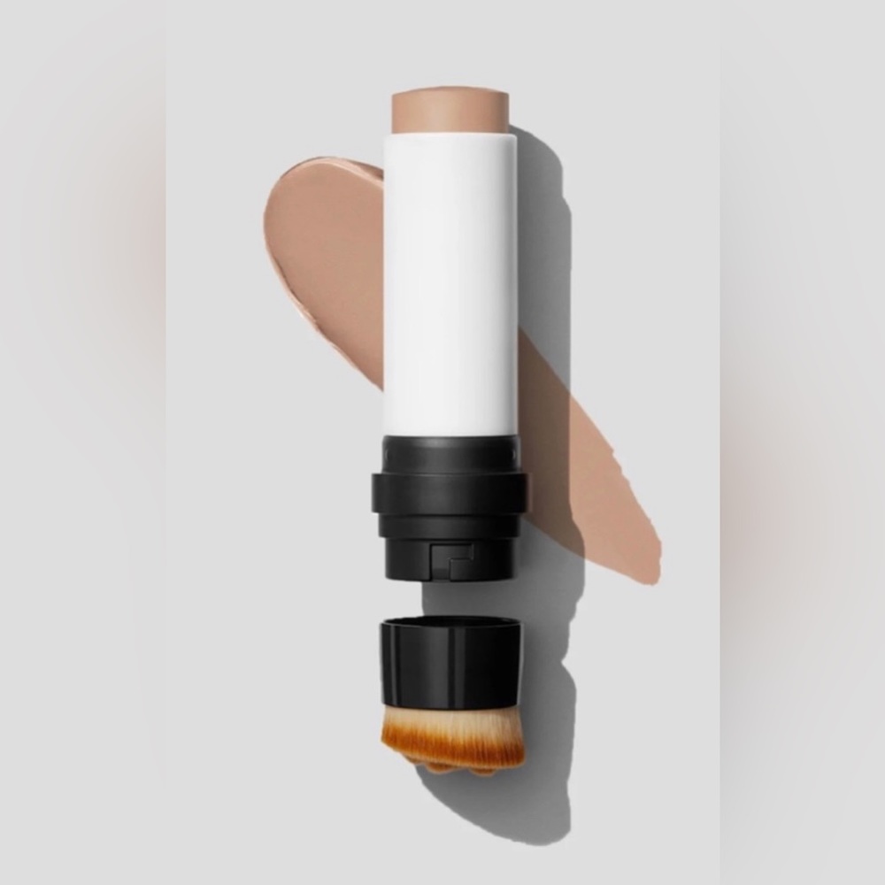 NEW Makeup By Mario Softsculpt 2 light medium and 2 medium
